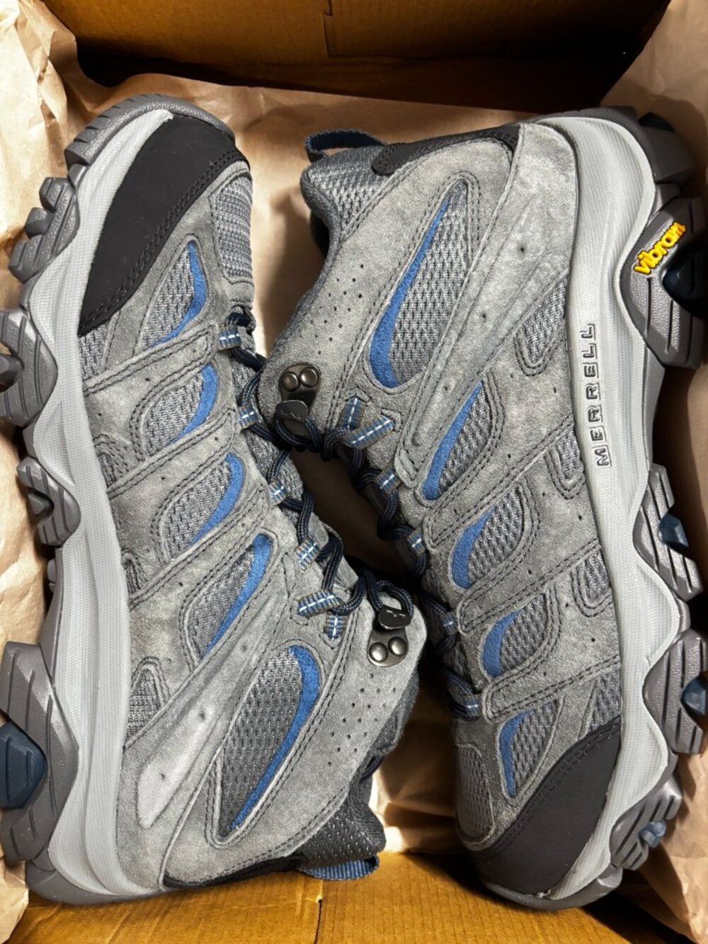Merrell Moab 3 Mid Men’s Hiking Boots Granite Size 10.5 Vibram J035865